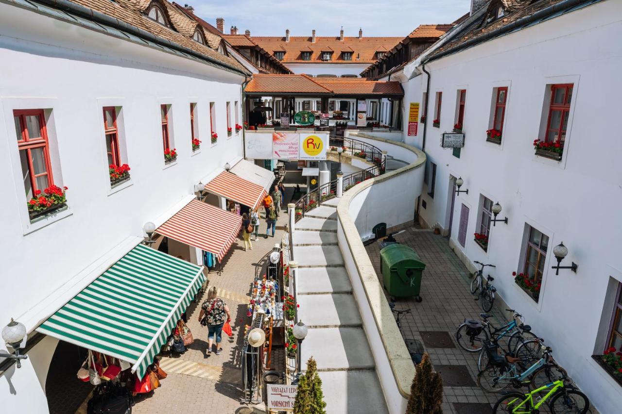 Weissmann Residence Sopron Exterior foto